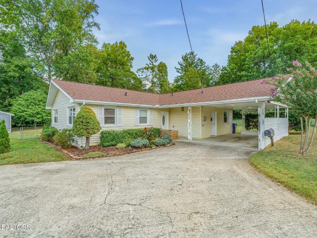 House for sale in Oak Ridge, East Tennessee
