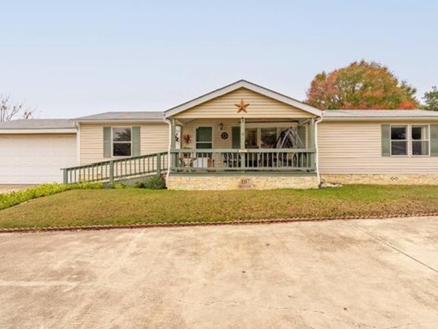 House for sale in Ingram, Kerr County
