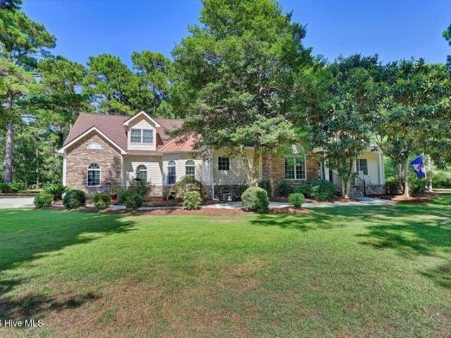 House for sale in Hampstead, North Carolina