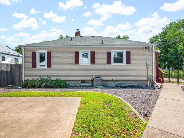 House for sale in Mclean, Illinois