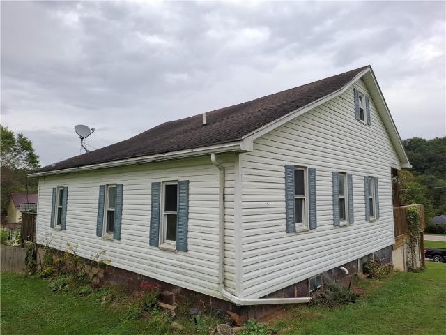 House for sale in Rogersville, Center Township