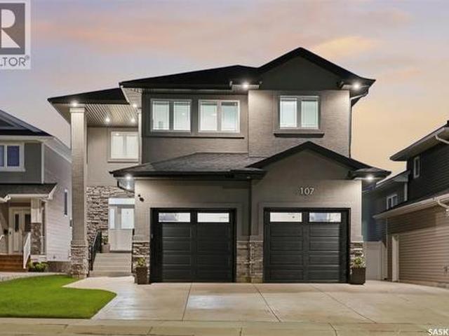 House for sale in Saskatoon, Saskatchewan