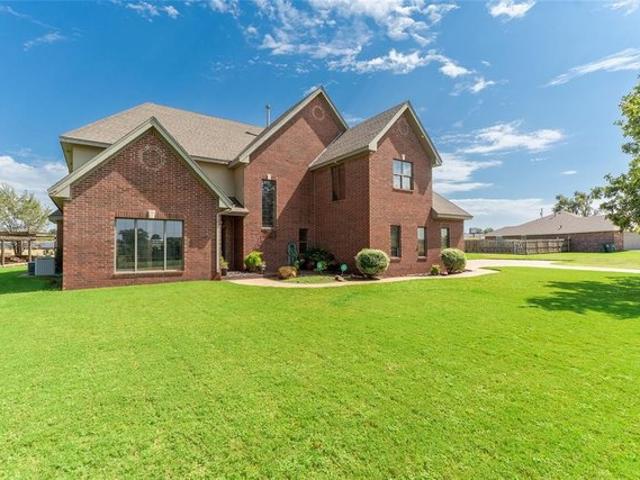 House for sale in Clinton, Custer County