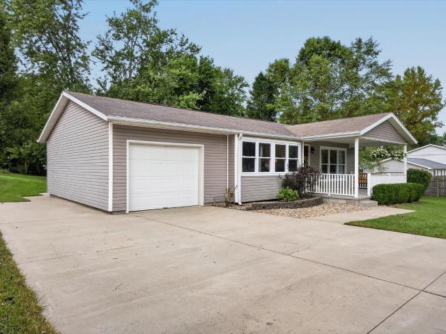 House for sale in Loogootee, Indiana