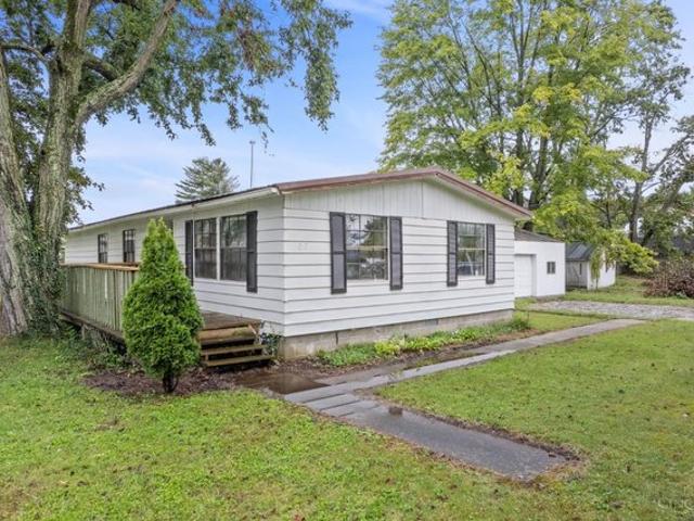House for sale in Sardinia, Brown County
