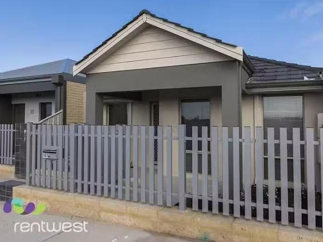 House for rent in Golden Bay, Western Australia