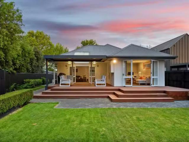 House for sale in Saint Albans, Canterbury