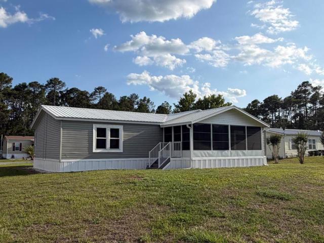 House for sale in Crescent City, Florida