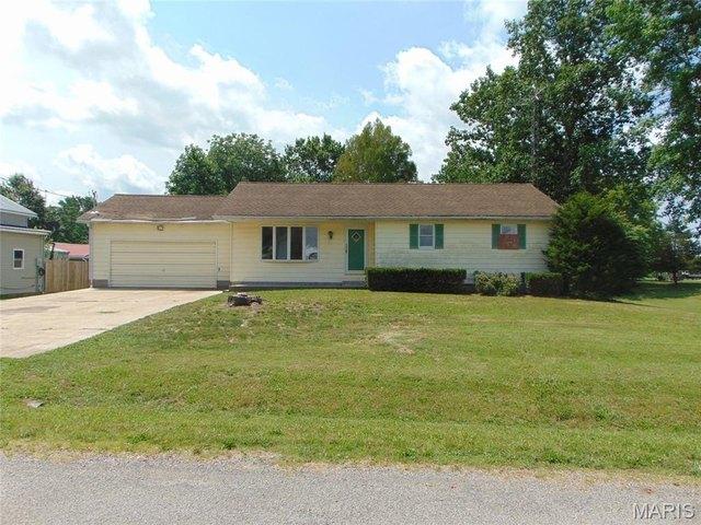 House for sale in Campbell Hill, Illinois