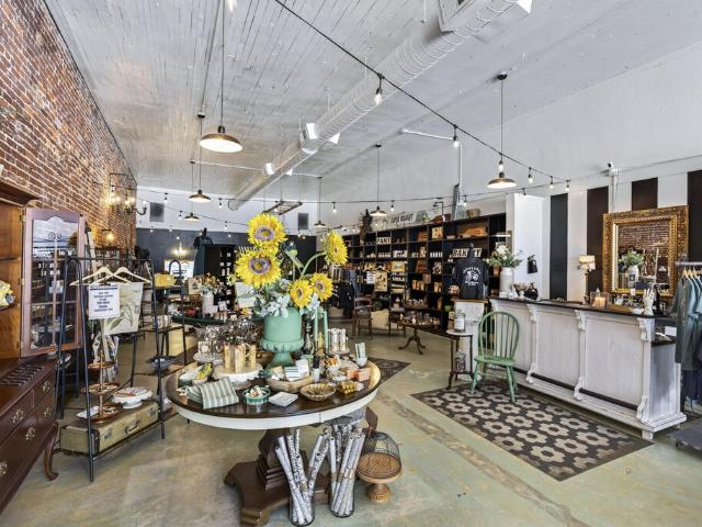 Commercial for sale in Tennessee