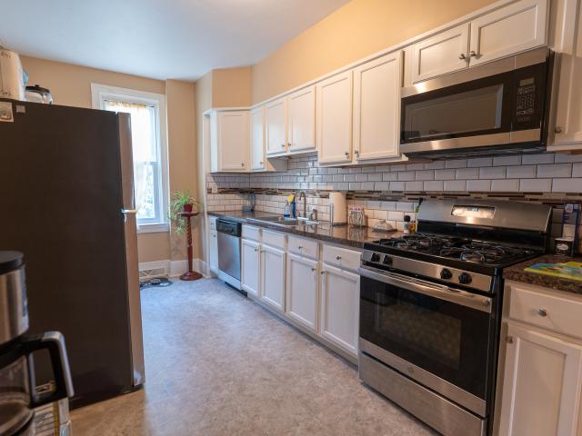 Townhouse for sale in Red Lion