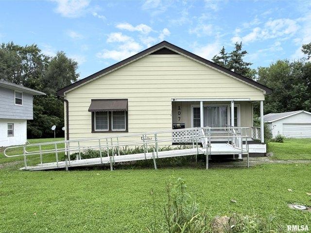 House for sale in Abingdon, Illinois