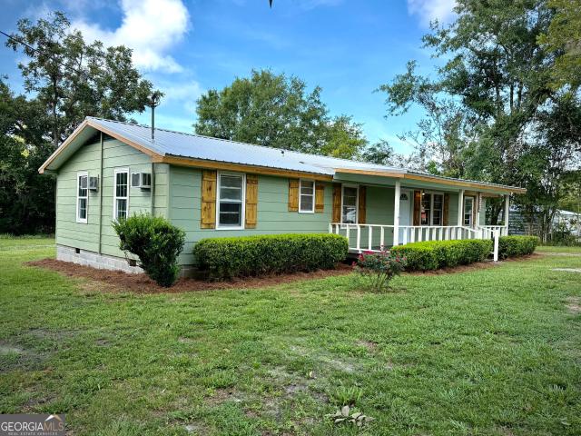 House for sale in Adrian, Georgia