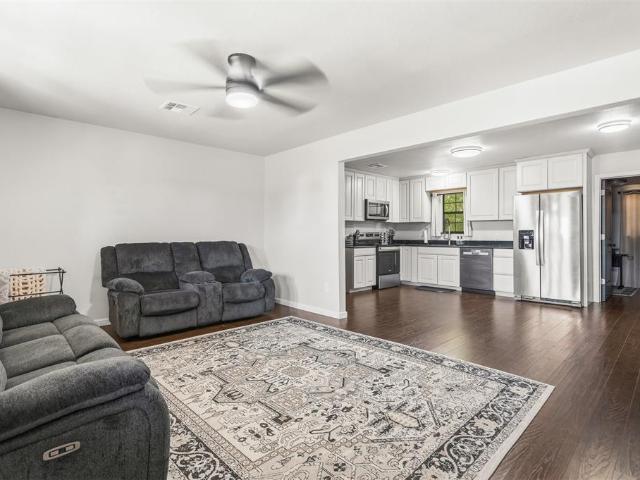 House for sale in Paoli, Oklahoma