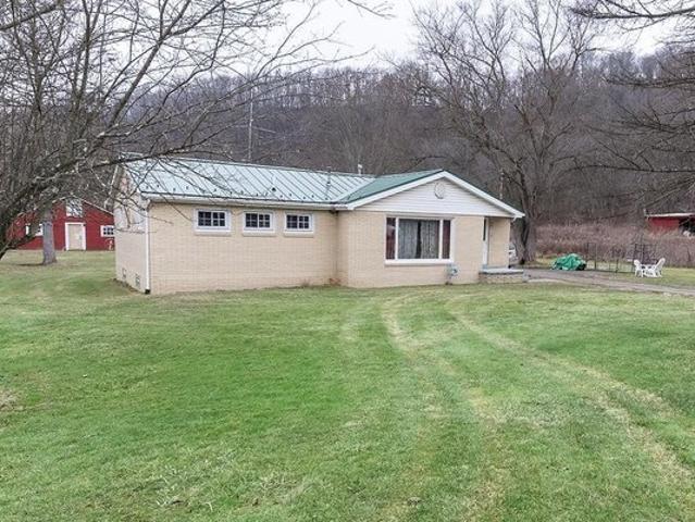 House for sale in Beaver, Pennsylvania