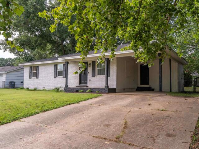 House for sale in Ark