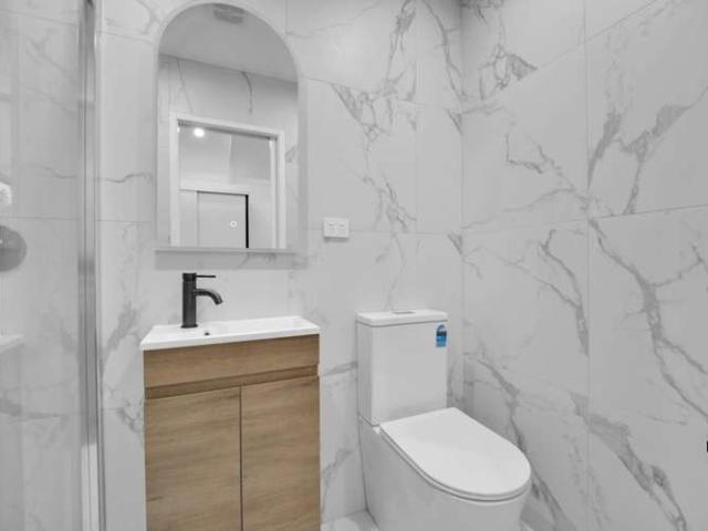House for sale in New Windsor