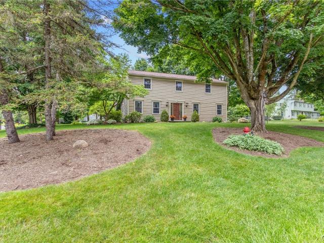 House for sale in Jamesville, New York