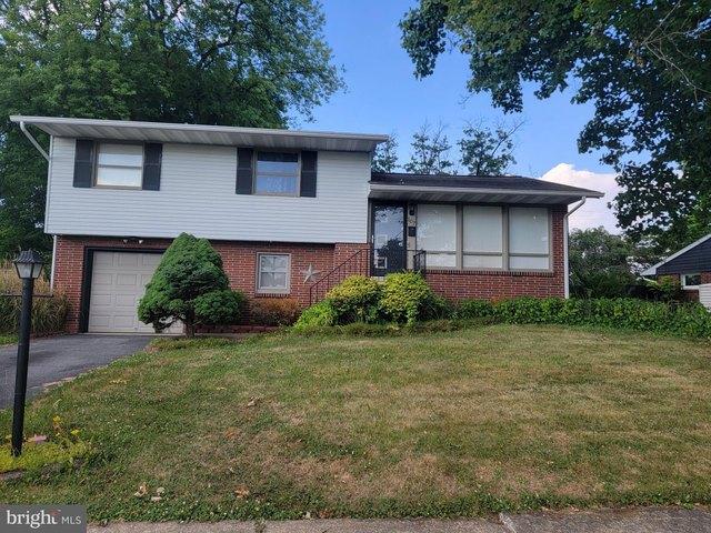 House for sale in Cumberland, Pennsylvania