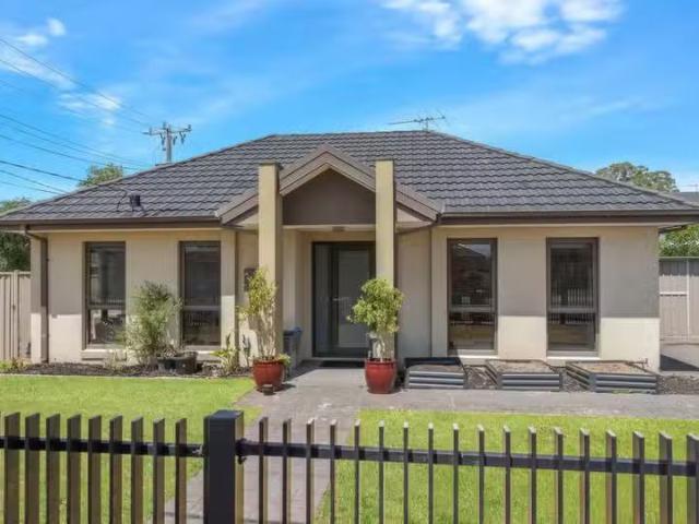 House for rent in Preston, Melbourne