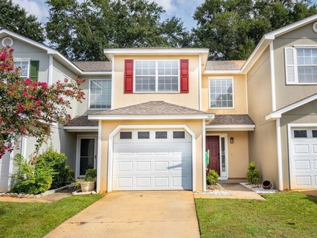 Townhouse for sale in Enterprise, Alabama