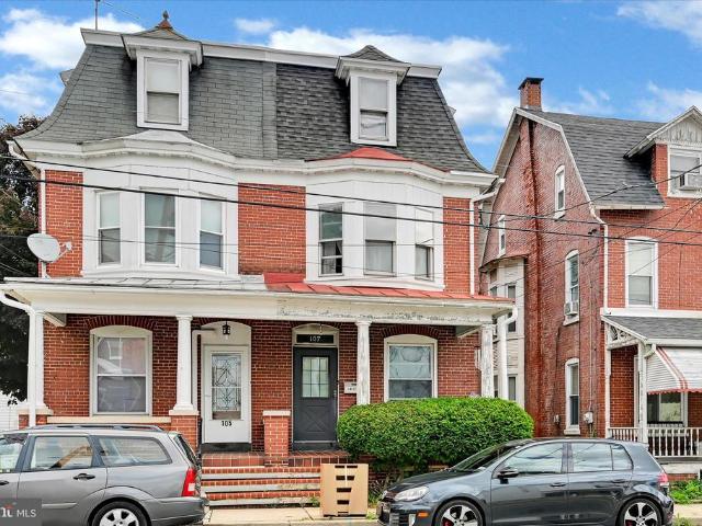 Townhouse for sale in Sinking Spring, Pennsylvania