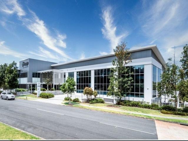 Office for rent in Toombul, Queensland