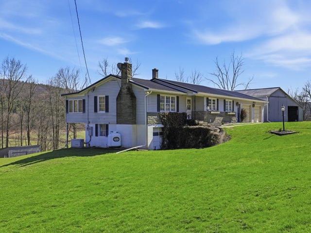 House for sale in Bradford, Pennsylvania