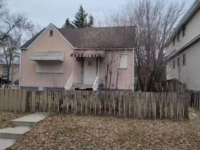 House for sale in Wedgewood, Alberta