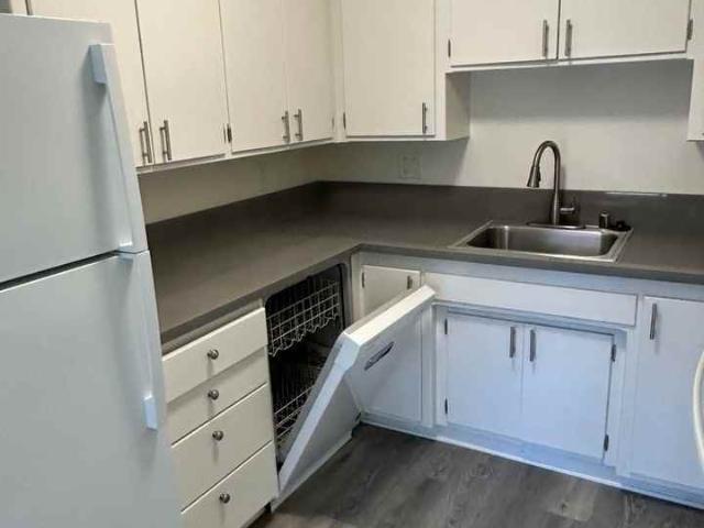 Apartment for rent in Sherman Oaks Neighborhood Council District, Canoga Park