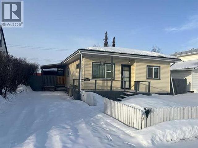House for sale in Grande Prairie, Alberta