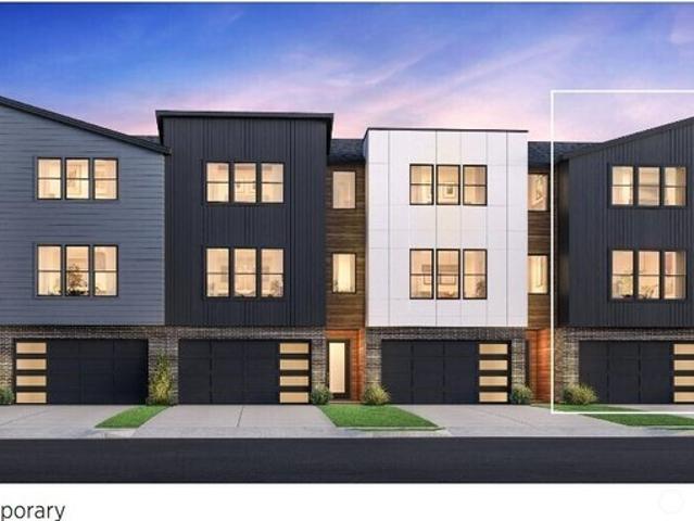 Townhouse for sale in Kirkland, Washington