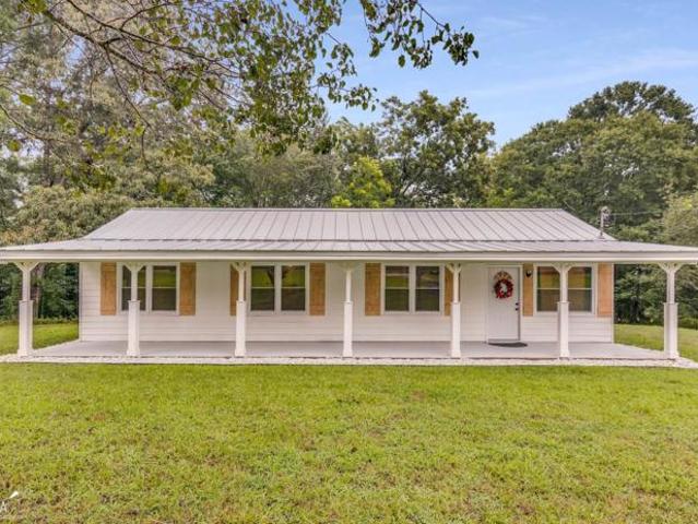 House for sale in Bethlehem, Georgia
