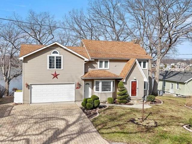 House for sale in Hamilton, Indiana
