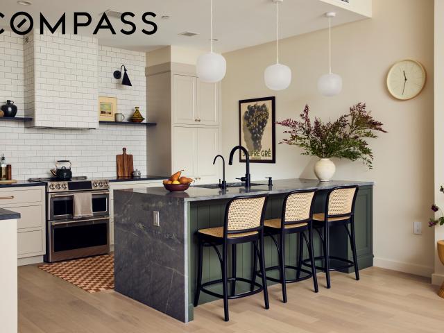Condo for sale in Greenpoint, New York