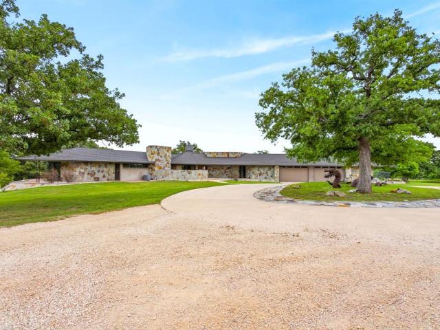House for sale in Nocona, Texas