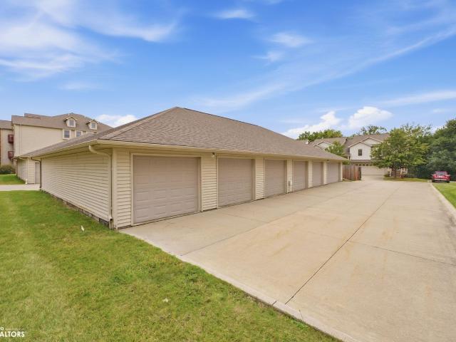 Condo for sale in Cottonwood Estates, North Liberty