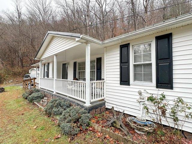 House for sale in Leslie, Kentucky