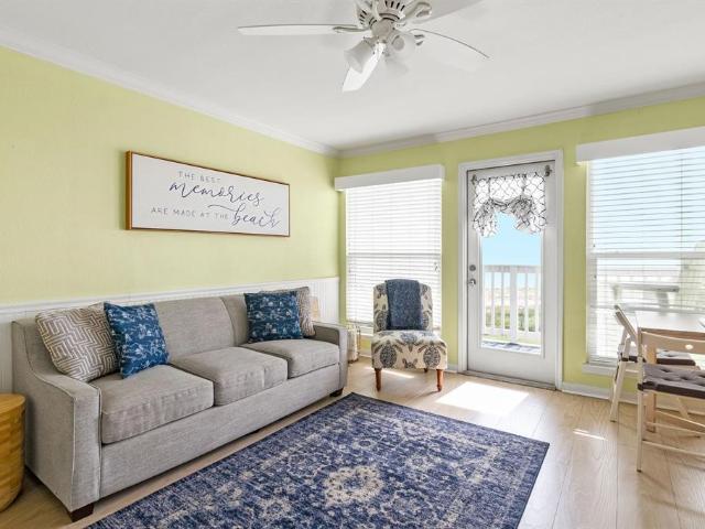 Condo for sale in Galveston, Texas