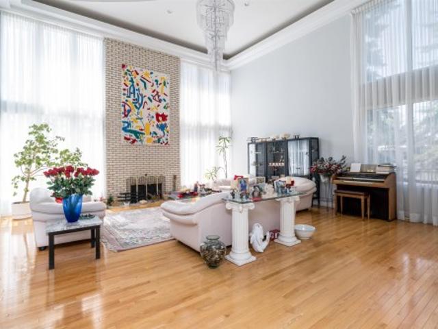 House for sale in Blackmud, Edmonton