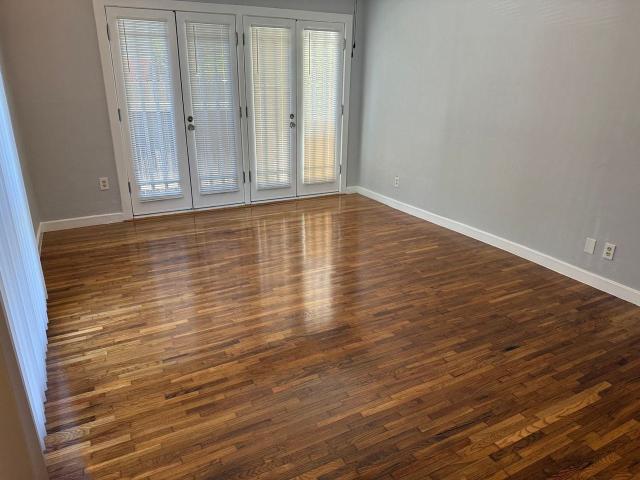Apartment for rent in Canoga Park, California