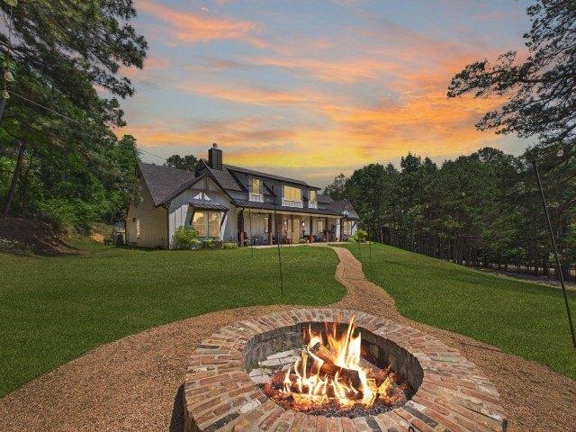House for sale in Henderson, Texas