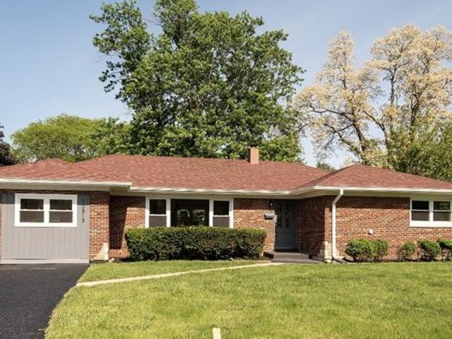 House for sale in Worth, Illinois