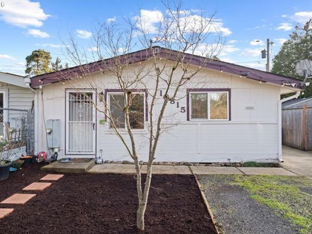 House for sale in Oregonia