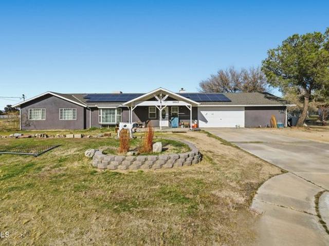 House for sale in Littlerock, California
