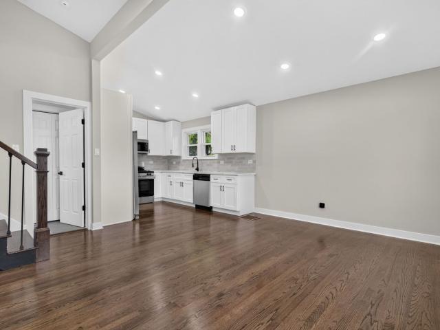 House for sale in Worth, Illinois