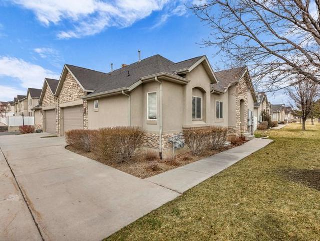 Townhouse for sale in South Jordan, Utah