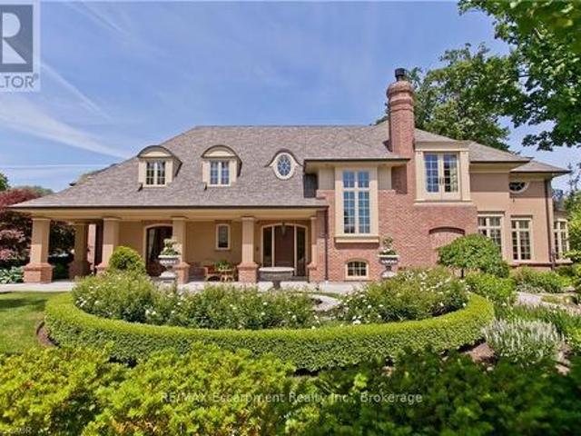 Property for sale in Oakville, Ontario