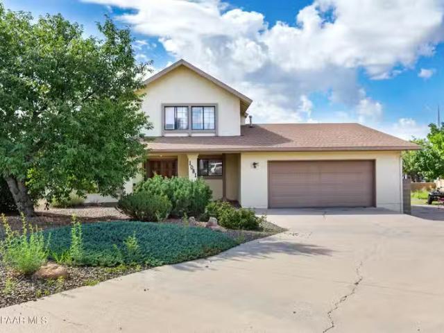 House for sale in Prescott Valley