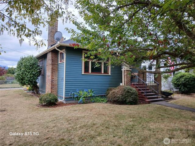 House for sale in Enumclaw, Washington